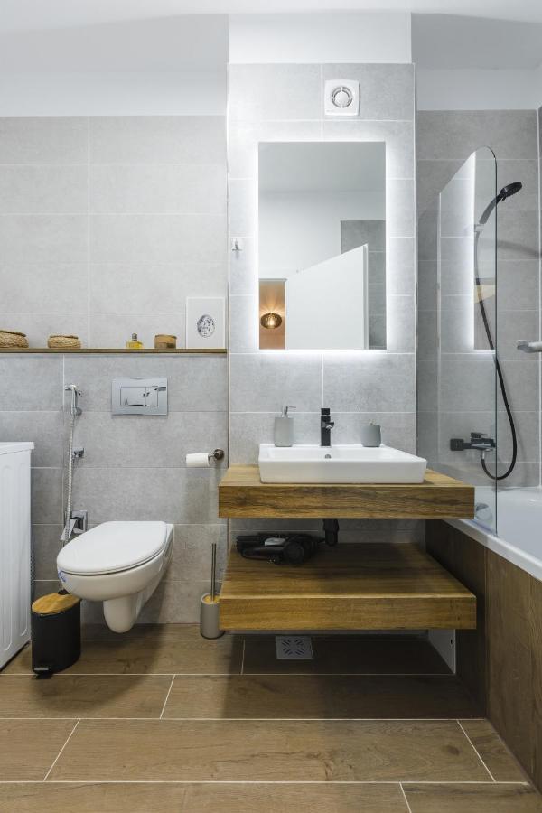 Apartment Near Iulius Mall With Balcony & Private Parking Timisoara Exterior photo